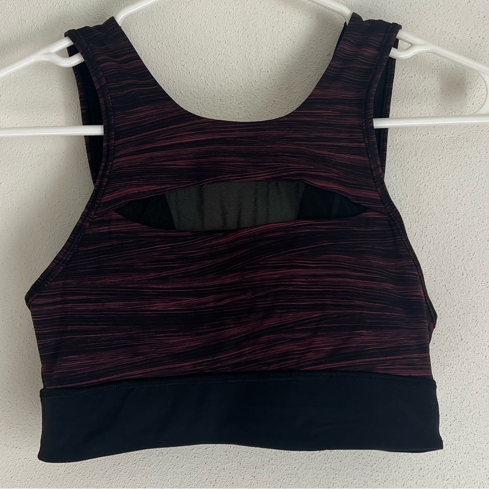 Lululemon Low Tide Blush Berry Black / Black  Run The Day Sport Bra Size 6